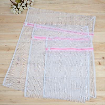 Three pieces of mesh belt support floating underwear laundry bag bra to protect the small clothing mesh cover.