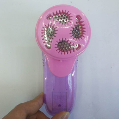 The exhibition is a hot hair ball trimmer and a mini classic of stainless steel.