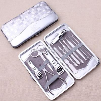Manicure nail clippers set 12 pieceseyebrow clippers and pedicure knives to remove dead skin and gray nails