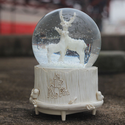 Rotating snow crystal ball european-style elk music box octave creative gifts for girls