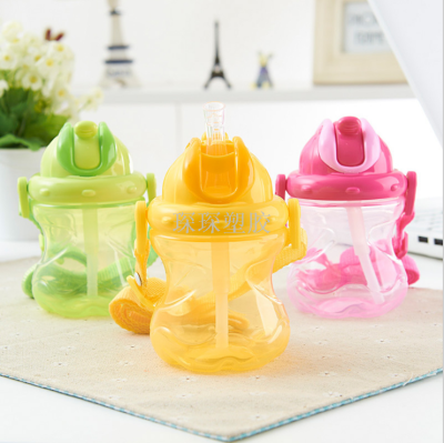 Children carry a water bottle on their back cute student suction cup plastic cup cartoon water cup baby straw cup