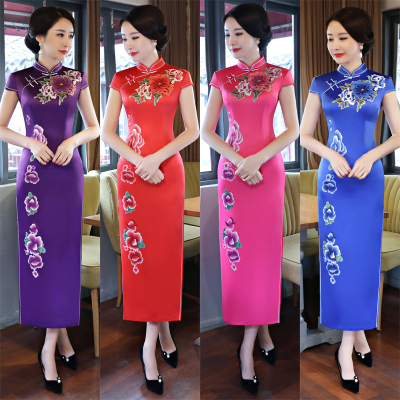 The new dress spring and summer, 2018, has four colors of youth, small fresh air and short sleeved Chinese style qipao