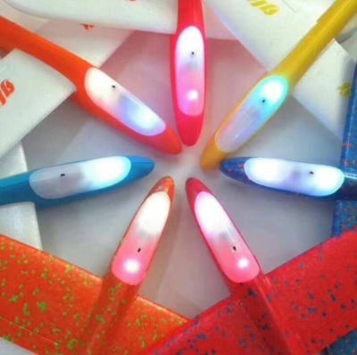 Large size with light double hole circular counterpart display color hand-jet epp foam glider children model toys