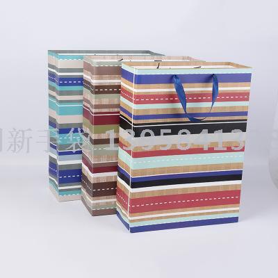 Portable shopping gift paper bags custom - made clothing gift environmentally friendly white paper bags