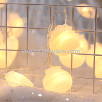 Decorations, lights, flashing lights, gifts, romantic lights, red lights, Christmas girl's heart room
