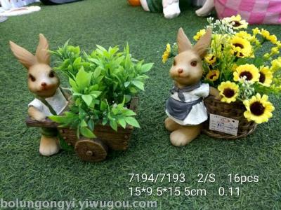 Miniature rabbit stroller with floret basin