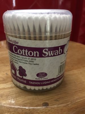 200 cotton swabs in round box