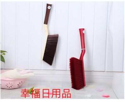 Anti-static plastic brush bed brush long handle dust brush cleaning brush sofa sweep dust brush