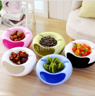 Lazy Fruit Plate with Mobile Phone Holder Lazy Fruit Plate Melon Seeds Gadget