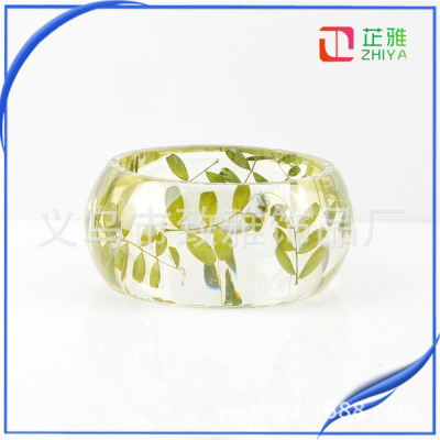 Yiwu Factory Crystal Glue Bracelet Dried Flower Hemp Bean Leaf Handmade Ornament Customization