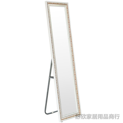 Clothing store mirror shows thin elongated thin thin super fitting mirror whole body ground lens