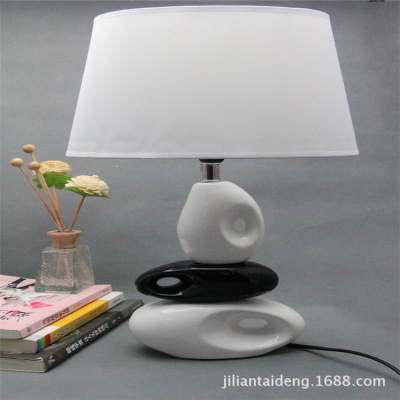 Remember the modern simple ceramic desk lamp living room bedside lamp creative gift lamp box from a batch