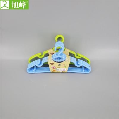 Xufeng factory direct selling plastic color clothes rack brand new pp material article no. 1073