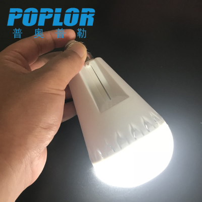 LED intelligent emergency bulb / 12W / outdoor camping lamp/ emergency lamp / handheld stall emergency lamp