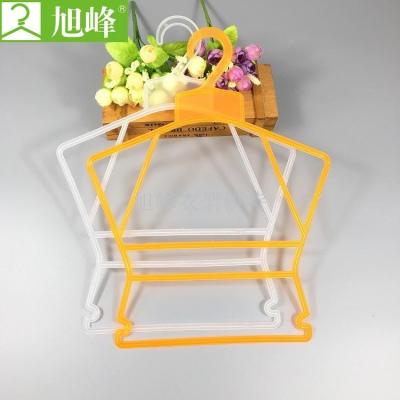 Xufeng factory direct sale plastic children conjoined body clothes rack article no. 1090