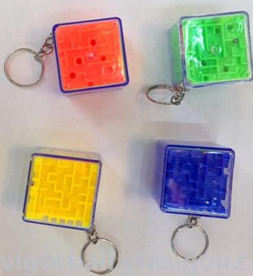 Mini maze ball gift maze 3d walking bead maze key chain maze