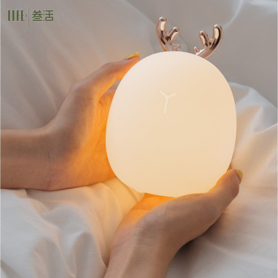 Creative rabbit lamp silica gel lamp touch LED tap light cartoon atmosphere deer lamp cute rabbit night light