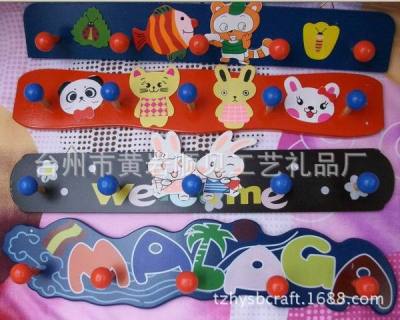 Factory director-sales wooden cartoon animal five-hook coat rack can be customized with drawings or samples to make LOGO