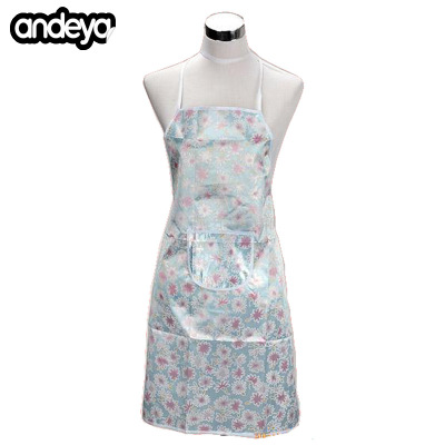 Modern simple and thickened kitchen adult waterproof apron can be washed fabric straps apron