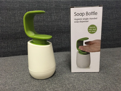 Soap Bottle C- Type One-Hand Hand Back Press Hand Sanitizer Bottle Soap Dispenser in Stock