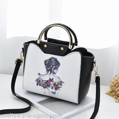 European and American fashionable and casual woman bag printing hand carry single shoulder bag