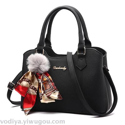 Europe and the United States autumn winter to carry a women's bag casual slant shoulder bag