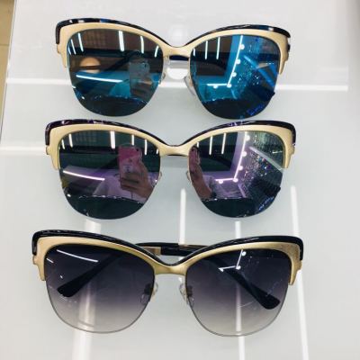 New metallic colored glasses for women's sunglasses