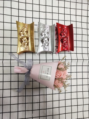 Manufacturers direct 8 cm rectangular hollow out with flowers 9 color compact clip joker rectangular and elegant