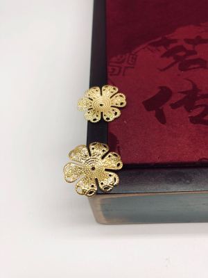 Six-Leaf Metal Small Flower Antique DIY Small Accessories Festive Craft Gift Accessories Factory Supply