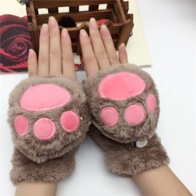 The New autumn and winter gloves Korean version of girls' express bear PAWS warm gloves covered with plush half finger gloves manufacturers wholesale