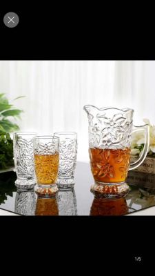 Glass set: six glasses and a pot of roses and hearts