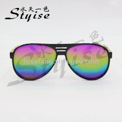 The stylish men and women wear the same type of colorful mercuric sheet sunglasses for pilots' driving sunglasses 903c