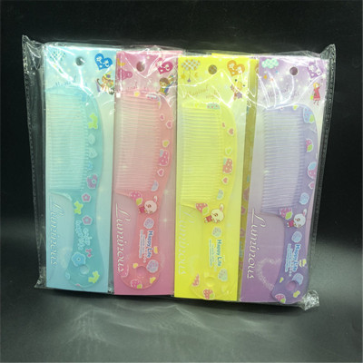 Lovely luminous cartoon head comb colorful plastic comb taobao small gifts donated combs wholesale