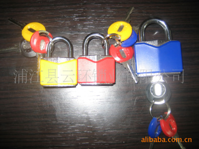 [Factory Direct Sales, Low Price Sales] Diamond Plastic Case Padlock