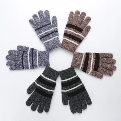 The new Korean version of winter wool knitted thermal gloves unisex wool refers to The outdoor lovers