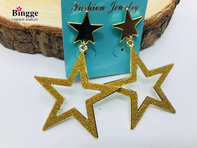 Fashion European and American wind metal hollow out star glitter manufacturers direct sales