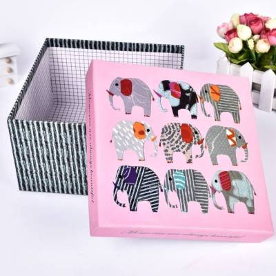 Factory Supply Vintage Flowers Print Gift Box Fashion Packaging Box Wholesale Paper Box Spot