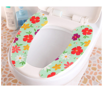 Can cut toilet paste, printing cartoon paste type toilet paste, can be repeatedly washed sit toilet mat
