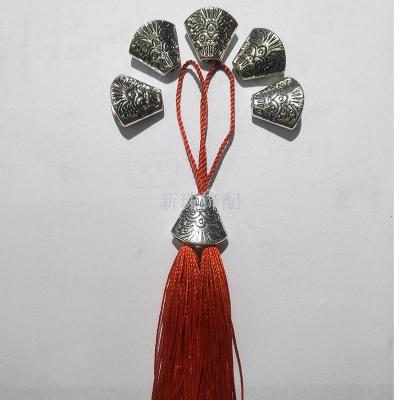 Fish mouth tassel accessories factory wholesale