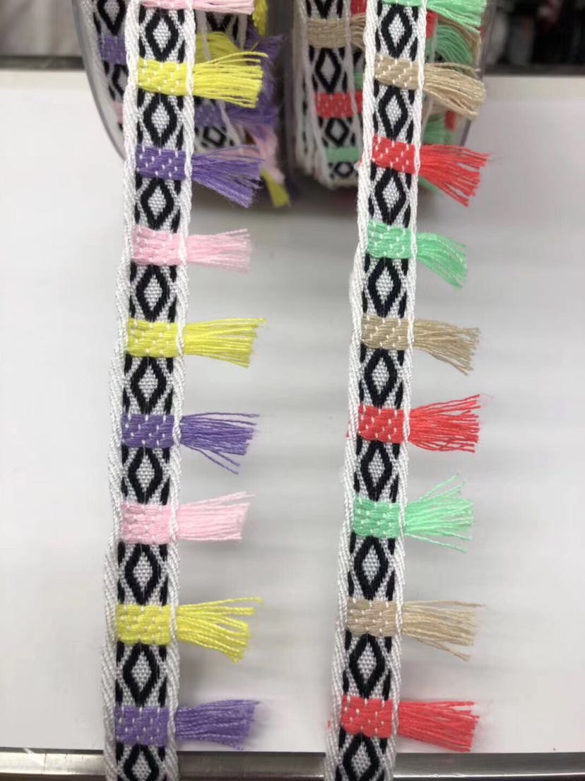 新款民族织带带短须包包衣服鞋子装饰品现货