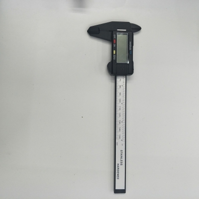 Electronic digital display vernier caliper range 0-150mm plastic vernier caliper