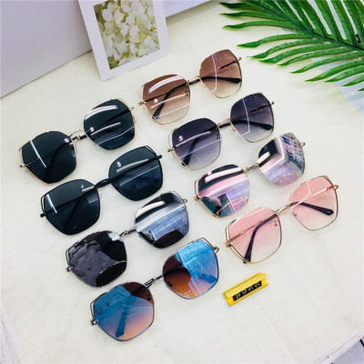 New large frame fashion sunglasses women Korean version of thin sunglasses