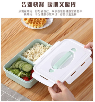 Simple microwave heated lunch box for office workers separates adult lunch boxes for students