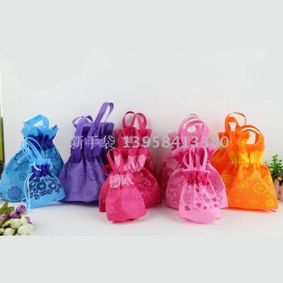 Christmas candy hand held non-woven drawstring bag available cosmetic storage bag festive gift bag