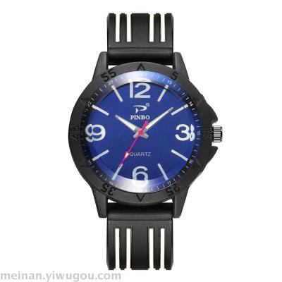 2019 hot style silicone round cut crystal face overbearing men's watch