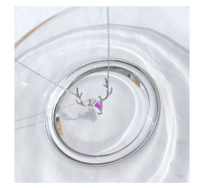 The 925 pure silver fashionable elk necklace small fresh student simple clavicle chain super fairy short money pendant sen department female tide