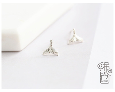 S925 sterling silver mermaid ear studs are detectable