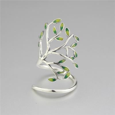 Sterling silver leaf ring lady forest is a vintage drop glaze ring