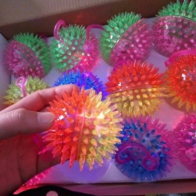 7.5cm flash with rope massage ball luminescent vent ball two-color flash hedgehog ball floor toy hot