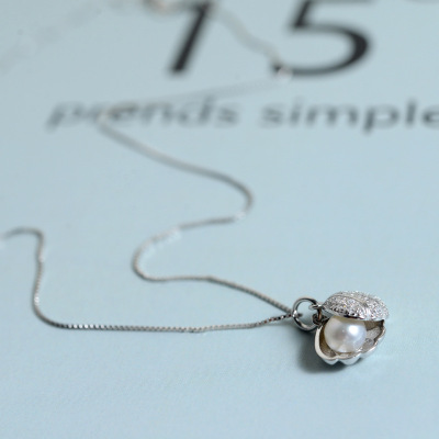 The 925 sterling silver necklace shell shape pendant clavicle chain delicate sweet simple lovely set of chains